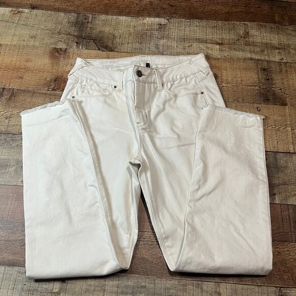 Sound Style | Women's Cream Raw Hem Stretch Jamie Ankle Skinny Jeans Sz 4 - Picture 2 of 5